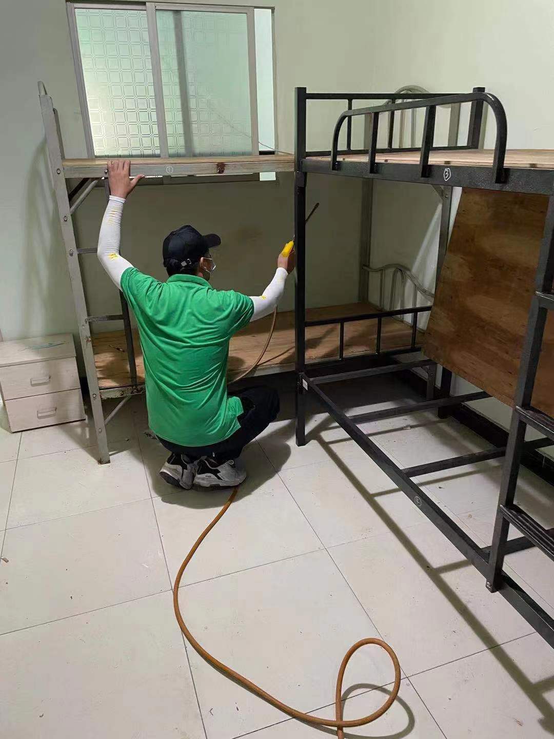 學(xué)校宿舍消毒消殺.jpg 學(xué)校宿舍消毒消殺.jpg