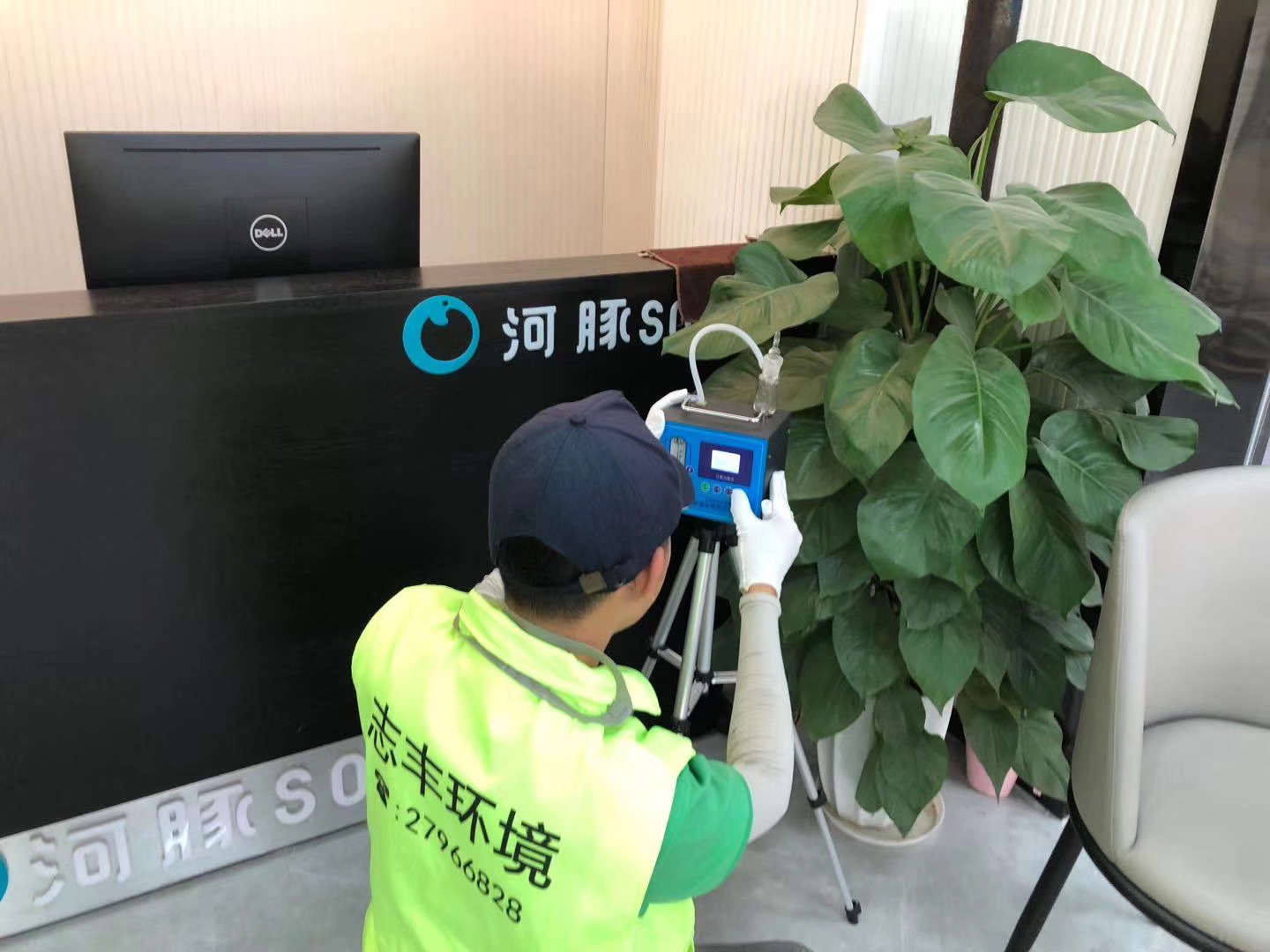 深圳小區(qū)戶外做好防蛇防蚊才能保障安全